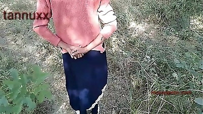 Outdoor jangle  girlfriend teen shalini