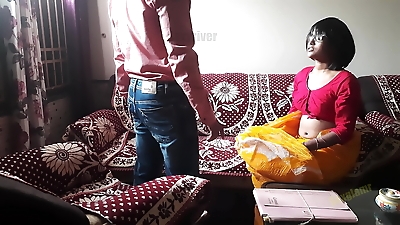 Indian Bhabi Fucked by Bank Executive - Hot Indian Saree Sex in Hindi